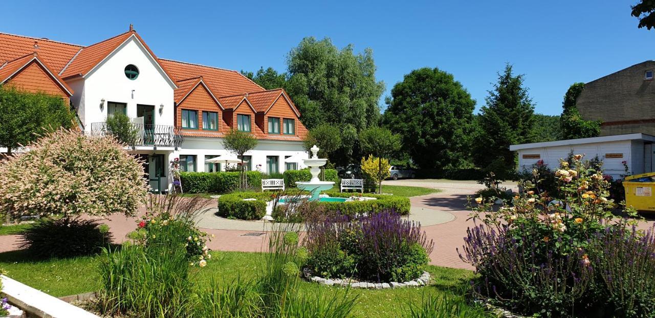 Ferienbungalow Haus Am Teich Boltenhagen  Exterior foto